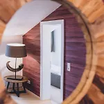 Alpine Living By We Rent, Summercard Included Apartment *