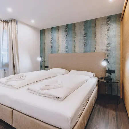Alpine Living By We Rent, Summercard Included Apartmán *