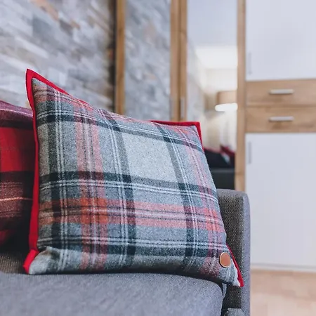 Alpine Living By We Rent, Summercard Included Apartmán *