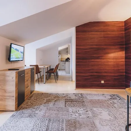 Διαμέρισμα Alpine Living By We Rent Τσελ αμ Ζέε