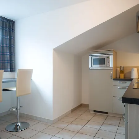 Alpine Living By We Rent, Summercard Included