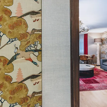 Alpine Living By We Rent * زيل أم سي