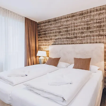 Alpine Living By We Rent, Summercard Included Apartament *