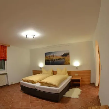 Alpine Living By We Rent, Summercard Included Appartement