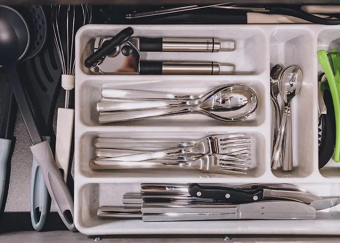 公寓 Alpine Living By We Rent, Summercard Included