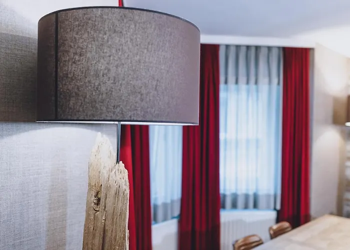 Alpine Living By We Rent, Summercard Included