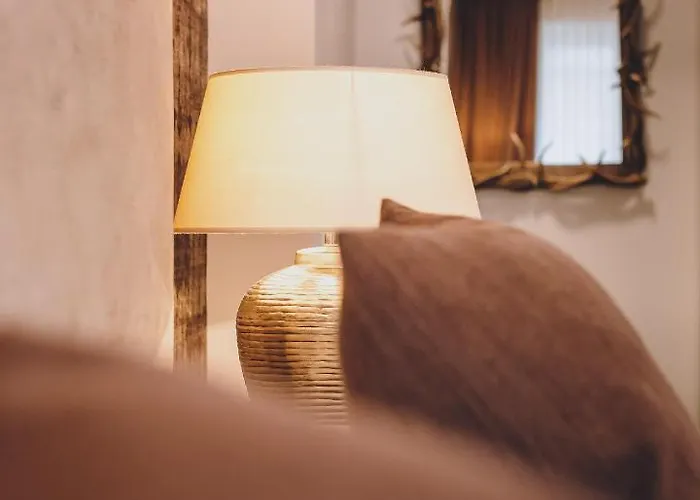 Alpine Living By We Rent, Summercard Included 公寓 滨湖采尔