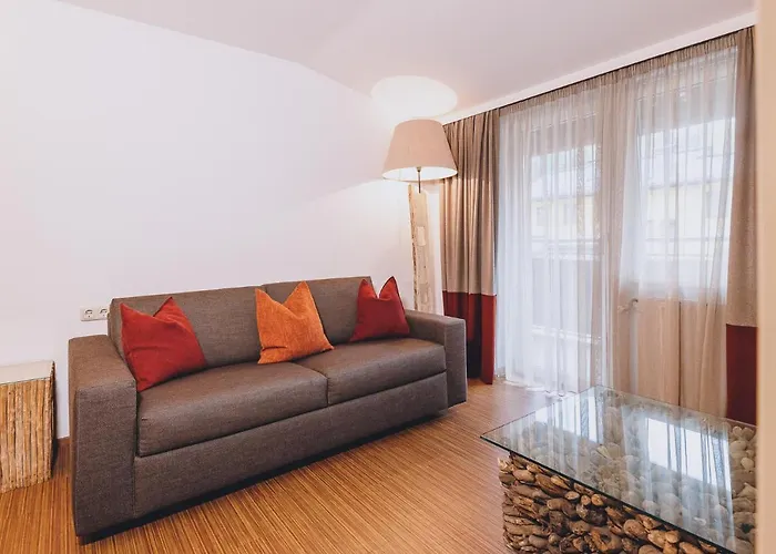 Alpine Living By We Rent, Summercard Included * Τσελ αμ Ζέε