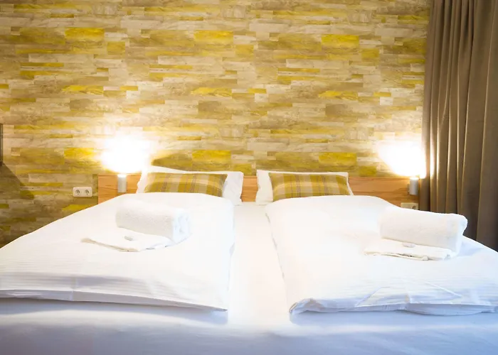 Alpine Living By We Rent, Summercard Included Apartament Zell am See