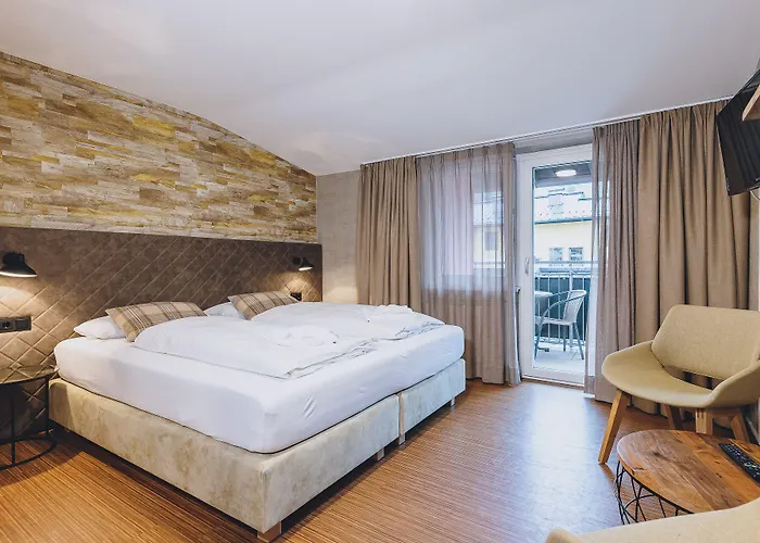 Daire Alpine Living By We Rent, Summercard Included