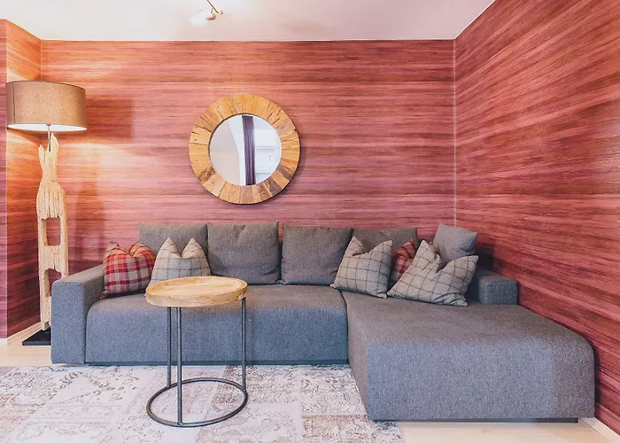 Alpine Living By We Rent, Summercard Included 公寓