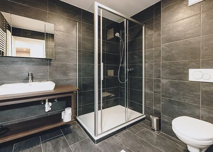 Alpine Living By We Rent, Summercard Included Daire *