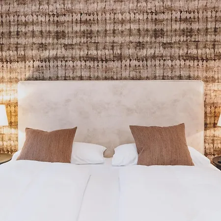 Alpine Living By We Rent 滨湖采尔