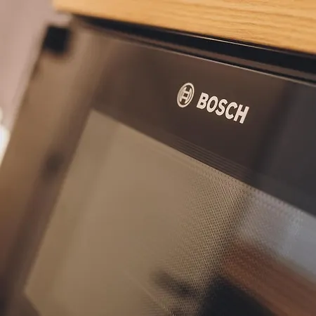 Alpine Living By We Rent 滨湖采尔