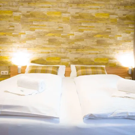 Alpine Living By We Rent, Summercard Included Lejlighed Zell am See