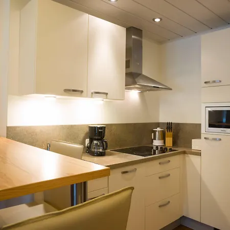 公寓 Alpine Living By We Rent 滨湖采尔